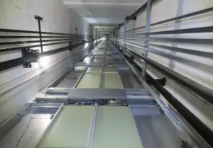 Caixa de corrida do elevador