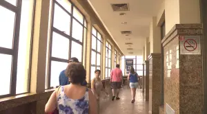 Parte interna do Elevador Lacerda